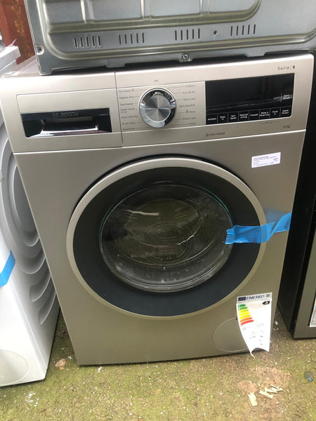 Lave-linge Bosch Série 6 WGG254Z0IT - 10 Kg, 1400 Tr/min, Fonction Iron Assist (réduit Les Rides 50%), Système Anti-Tache, ActiveWater Plus - Blanc, 60 Cm