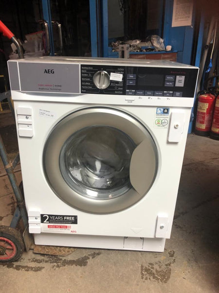 Aeg l7wc8632bi integrated 8 best sale kg washer dryer