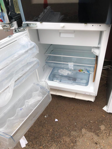 Bosch under shop counter fridge freezer