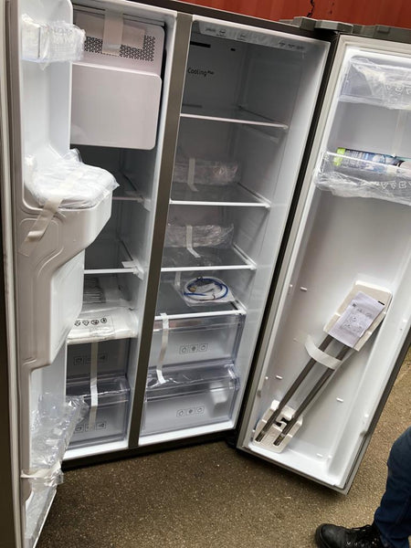 Samsung RS67N8210S9 RS8000 91cm Frost Free American Fridge Freezer