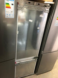 BOSCH Serie 6 KIS87AFE0G 70/30 Integrated Fridge Freezer