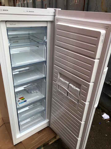 Bosch Serie 4 GSN29VW3VG No Frost 161x60cm 200L Freestanding
