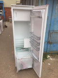 AEG SFE81821DC Built In Fridge with Ice Box - White