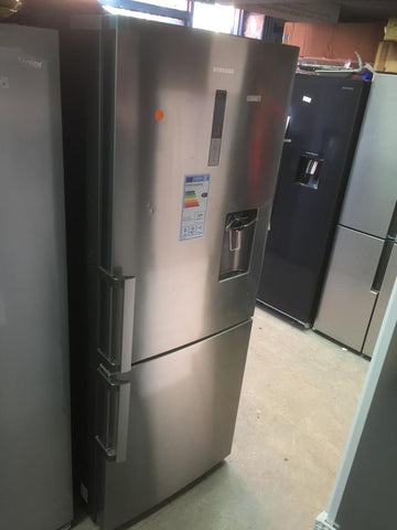 Samsung RL4362FBASL 60 40 Fridge Freezer with Water Dispenser