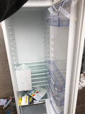 Zanussi ZBA32050SV - Integrated Larder Fridge